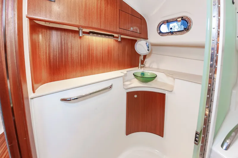 Slide: The Image of Pursuit OS 385 Offshore 2015 - 41