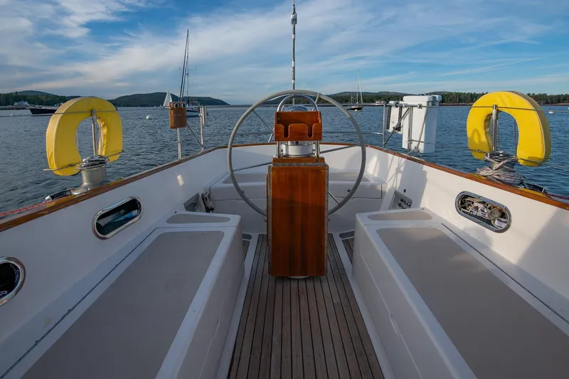 Slide: The Image of Cockpit of 1989 Hinckley Sou'wester 51 sailboat with scenic water view. - 29