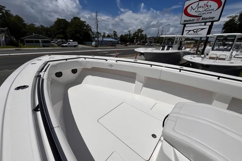 Slide: The Image of 2023 Fountain 38 Tournament Edition boat displayed at Marker 17 Marine dealership. - 18