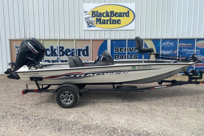 The Image of 2023 Tracker Pro Team 175 TF boat at BlackBeard Marine dealership. - 1