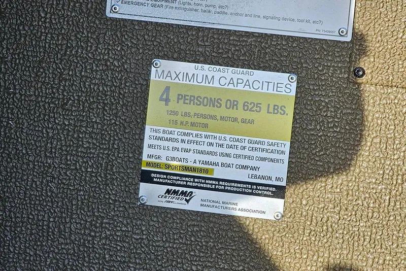 Slide: The Image of Capacity label for 2026 G3 Sportsman 1810, max 4 persons or 625 lbs. - 10