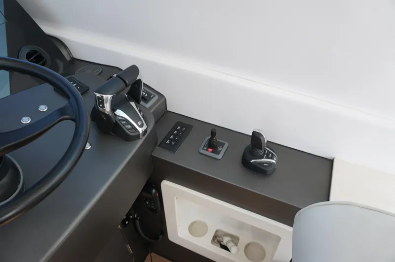 Slide: The Image of Control console of Jupiter 41 SB yacht, 2021 model. - 20