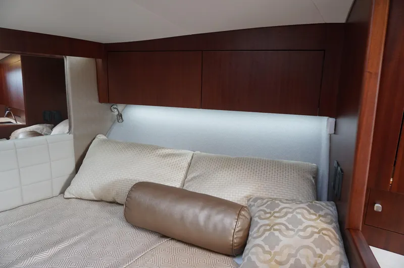 Slide: The Image of Luxurious bedroom in Jupiter 41 SB boat, year 2021. - 36