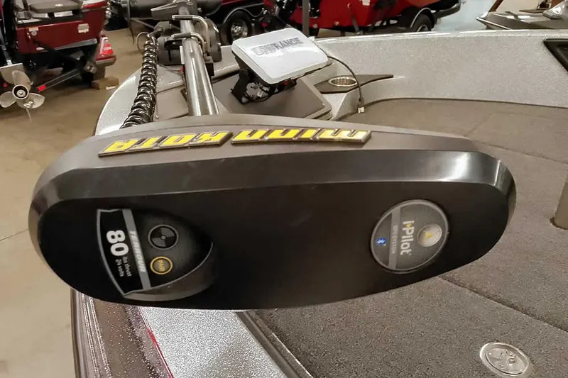 Slide: The Image of 2018 Ranger 1880MS Angler boat with Minn Kota i-Pilot trolling motor. - 13