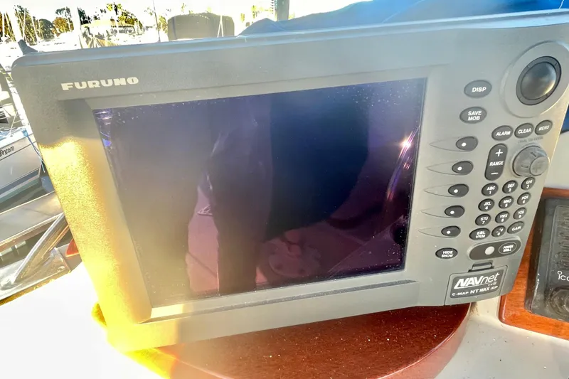 Slide: The Image of Furuno NAVnet marine GPS system on 1986 Tung Hwa aft cabin boat. - 47