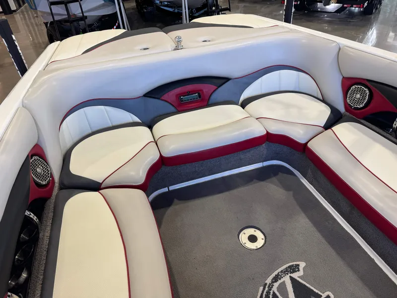 Slide: The Image of Interior of a 2012 Malibu Wakesetter 23 LSV boat with luxurious seating. - 16