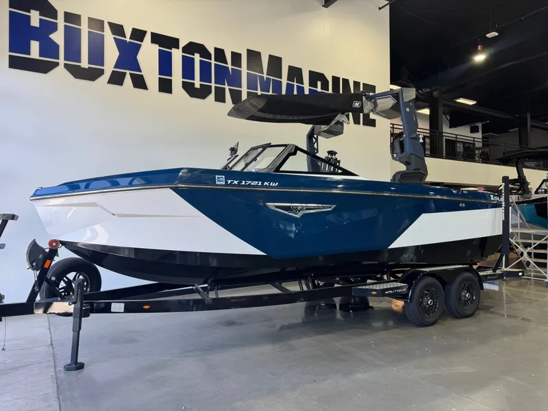 Slide: The Image of Nautique Super Air Nautique S23 2023 - 3