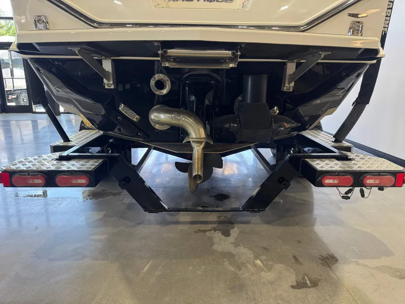 Slide: The Image of Nautique Super Air Nautique S23 2023 - 7