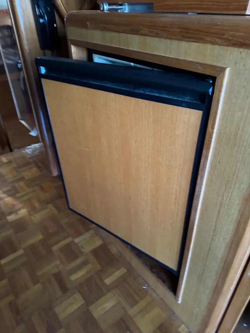 Slide: The Image of Built-in wooden cabinet on 2004 Ocean Alexander 42 yacht interior. - 14
