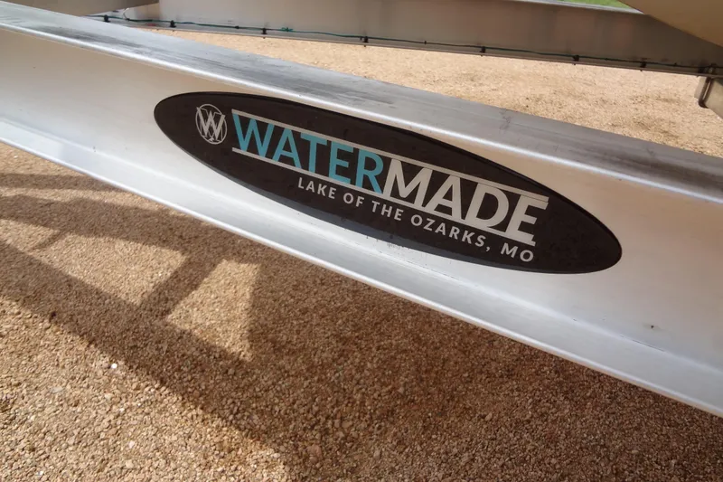 Slide: The Image of WaterMade trailer at Lake of the Ozarks, MO, for 2018 Sea Ray SPX 210 boat. - 34