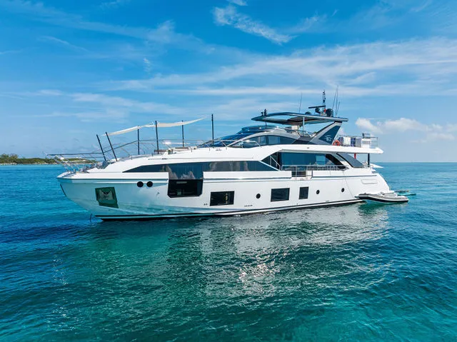 Slide: The Image of Azimut 50 2023 - 123