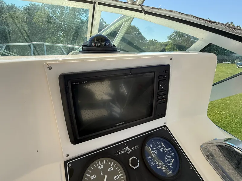 Slide: The Image of Albemarle 268 Express Fisherman 2004 - 12