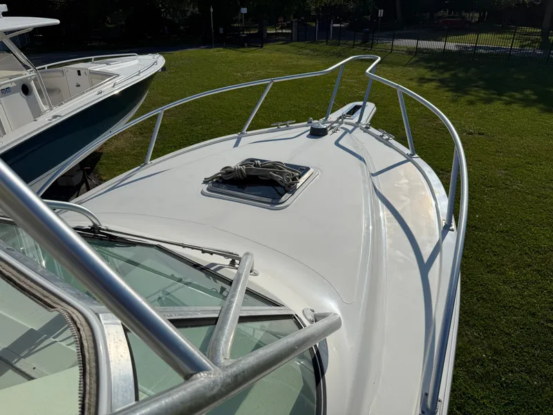 Slide: The Image of Albemarle 268 Express Fisherman 2004 - 26