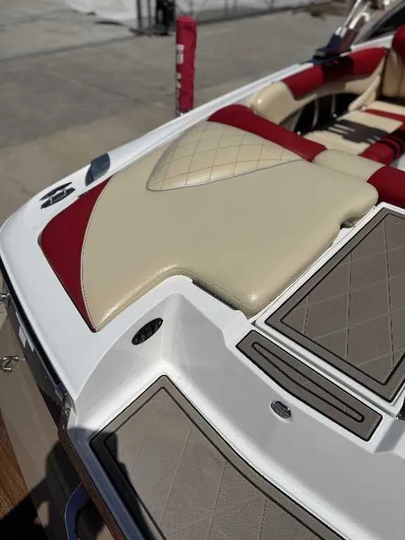 Slide: The Image of MasterCraft X-55 2014 - 13