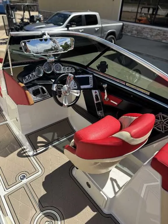 Slide: The Image of MasterCraft X-55 2014 - 17