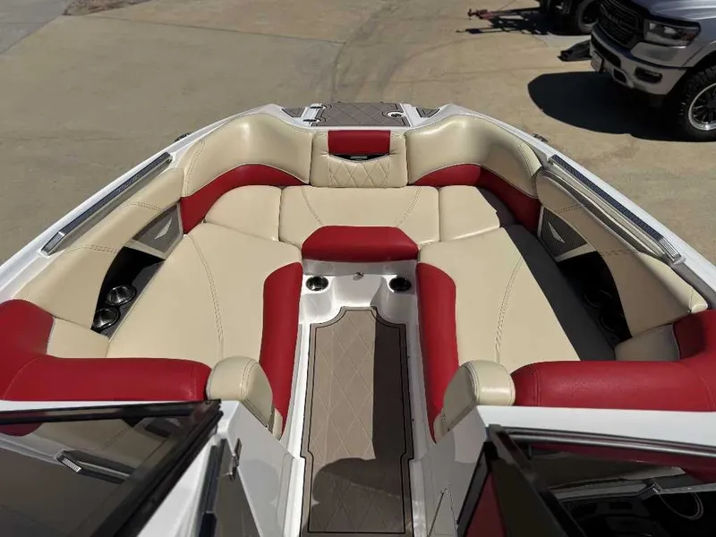 Slide: The Image of MasterCraft X-55 2014 - 18