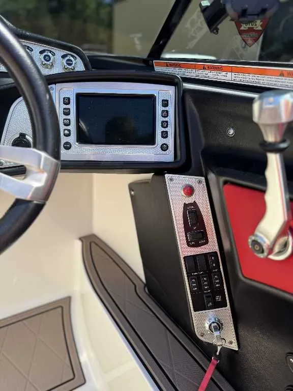 Slide: The Image of MasterCraft X-55 2014 - 22