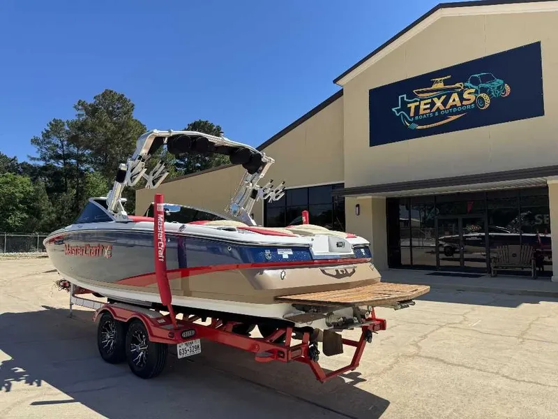 Slide: The Image of MasterCraft X-55 2014 - 6