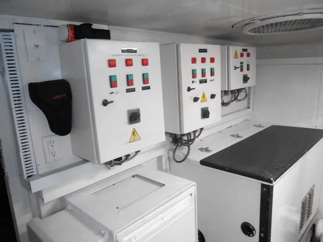 Slide: The Image of 2005 Inace Long Range Expedition - Image 38 - 38