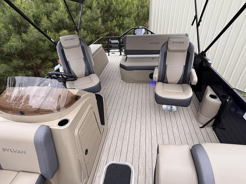 Slide: The Image of Sylvan MIRAGE X5 CLZ DH 2026 - 7