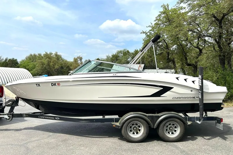 The Image of The 2016 Chaparral H2O Sport! - 1