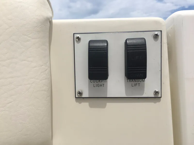 Slide: The Image of Switch panel on 2000 Sea Ray 410 Sundancer for cockpit light and transom lift. - 29
