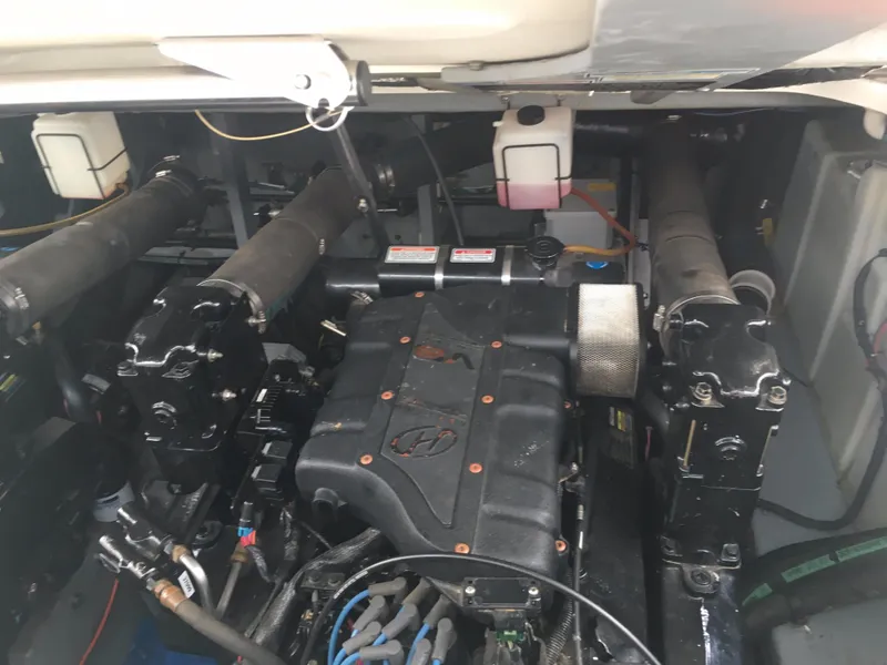 Slide: The Image of Engine compartment of a 2000 Sea Ray 410 Sundancer boat. - 46