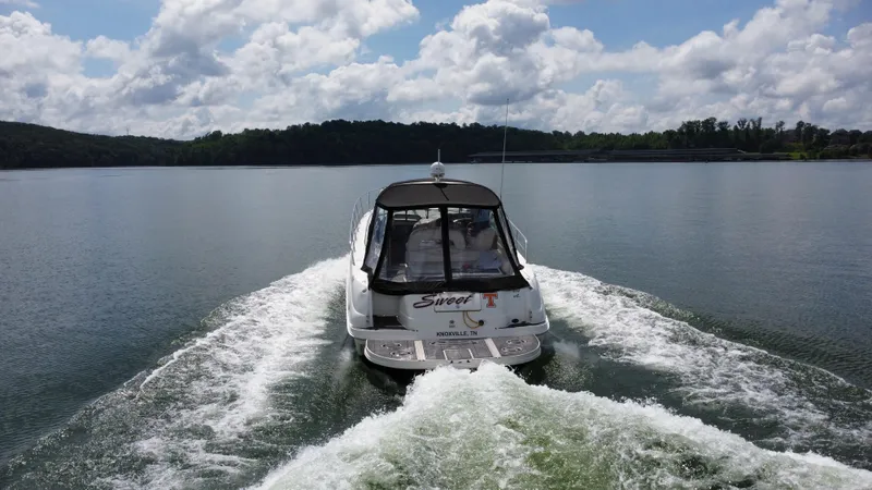 Slide: The Image of Sea Ray 410 Sundancer 2000 - 50