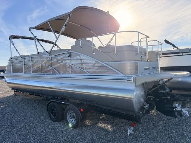 Slide: The Image of Bennington 2575QCW SPORT TOWER-I/O 2013 - 5