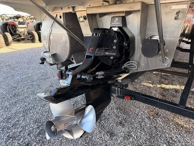 Slide: The Image of Bennington 2575QCW SPORT TOWER-I/O 2013 - 7