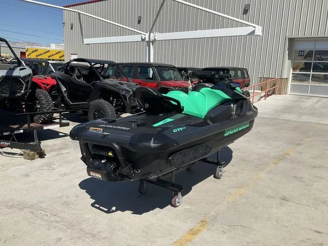 Slide: The Image of Sea-Doo GTI SE 170 2026 - 3