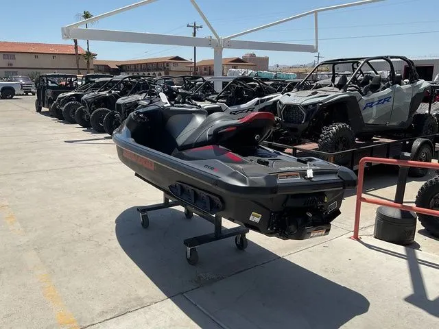 Slide: The Image of Sea-Doo GTR-X 300 2026 - 4
