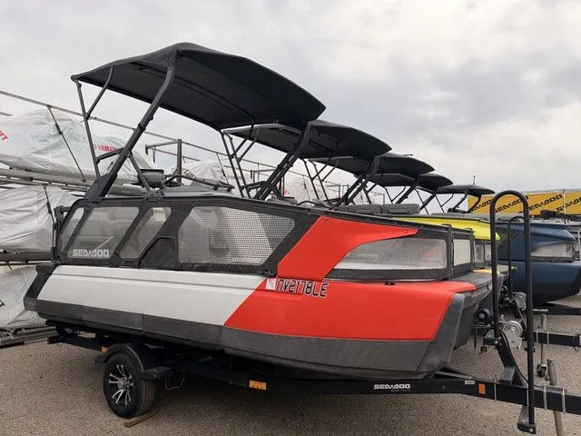 The Image of Sea-Doo Switch Sport 18 2022 - 1
