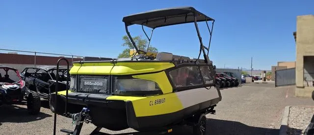 The Image of Sea-Doo Switch® Cruise 18-170 hp 2023 - 1