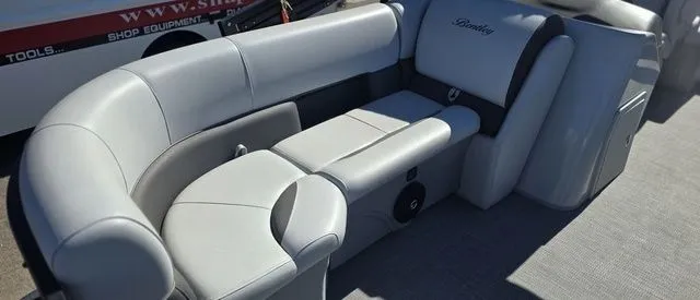 Slide: The Image of Bentley Pontoons Legacy 220 Quad Swingback 2024 - 15