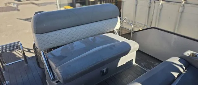 Slide: The Image of Manitou SES 25 2019 - 11