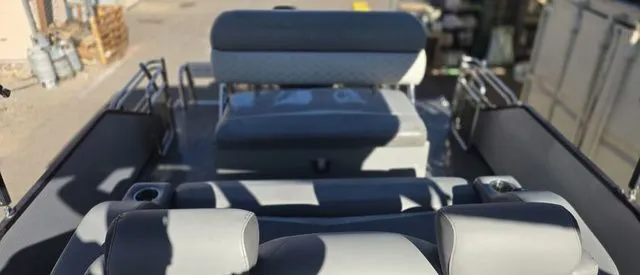 Slide: The Image of Manitou SES 25 2019 - 9