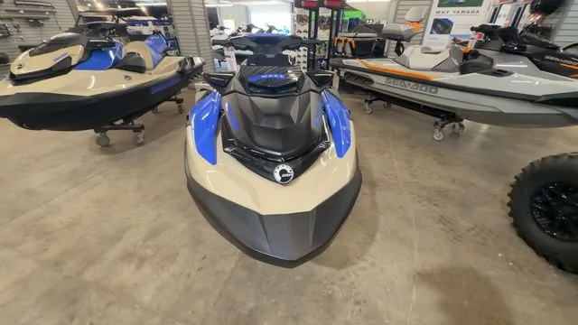 Slide: The Image of Sea-Doo Wake Pro 230 2026 - 8
