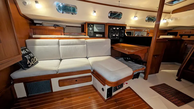 Slide: The Image of Island Packet 40 1998 - 18