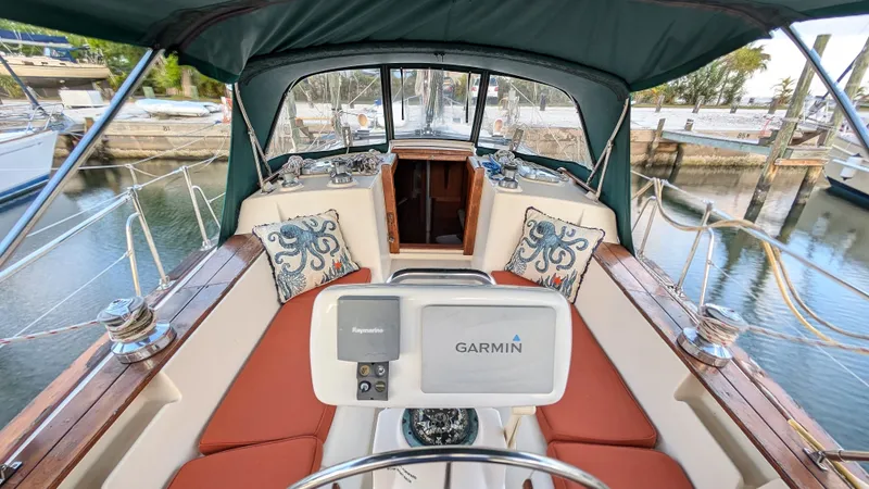 Slide: The Image of Island Packet 40 1998 - 7