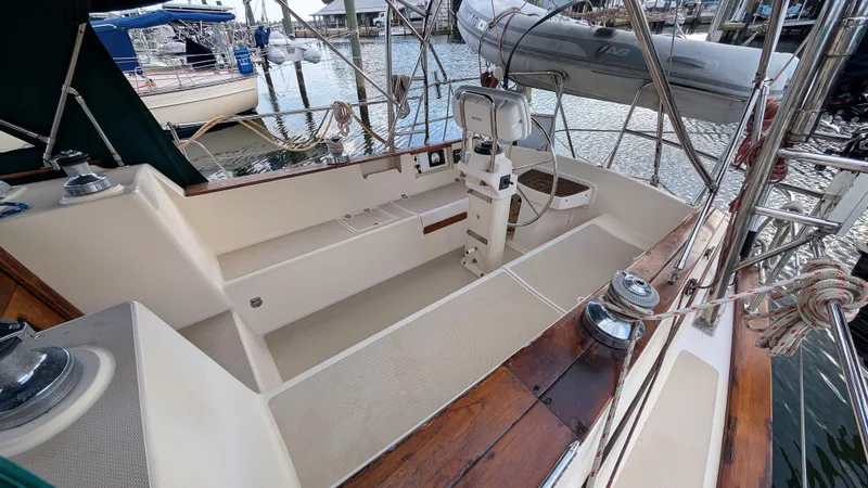 Slide: The Image of Island Packet 40 1998 - 9