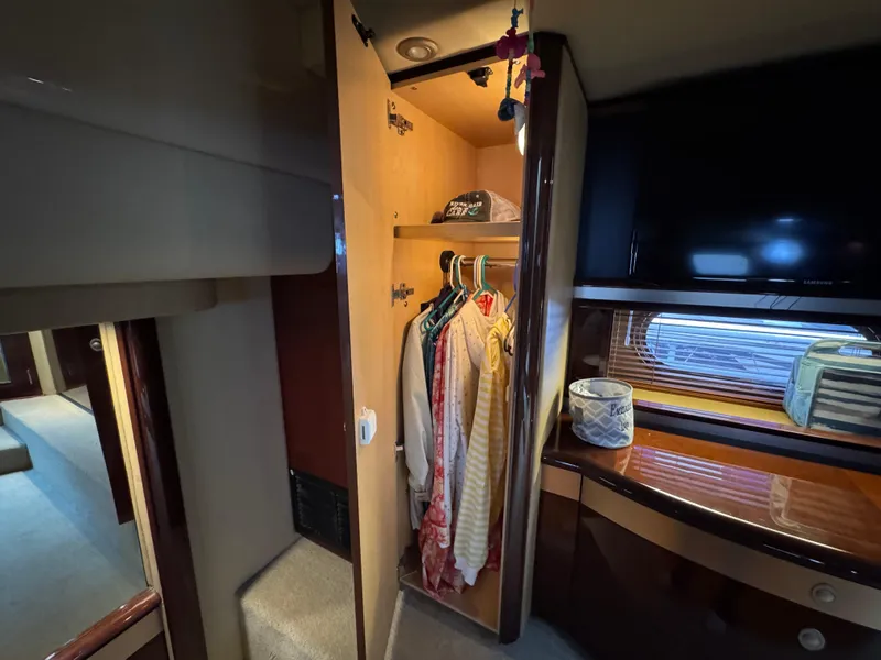 Slide: The Image of Sea Ray 58 Sedan Bridge 2007 - 57