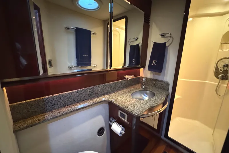 Slide: The Image of Sea Ray 58 Sedan Bridge 2007 - 59