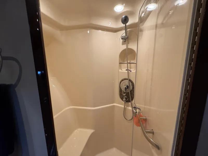 Slide: The Image of Sea Ray 58 Sedan Bridge 2007 - 60