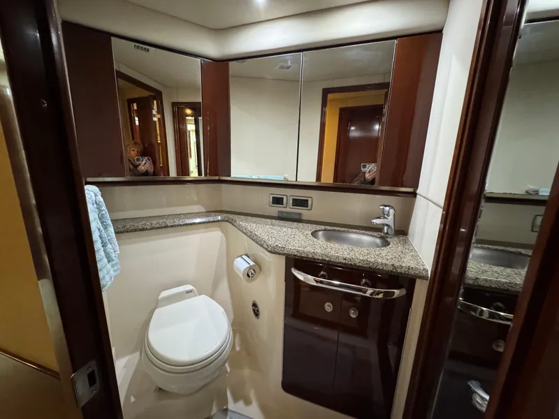 Slide: The Image of Sea Ray 58 Sedan Bridge 2007 - 71