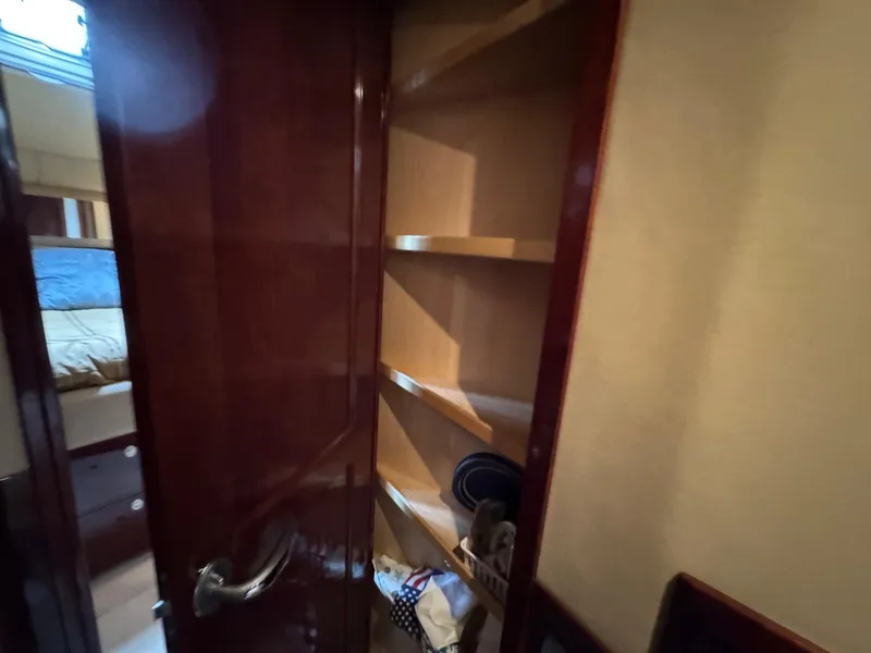 Slide: The Image of Sea Ray 58 Sedan Bridge 2007 - 74