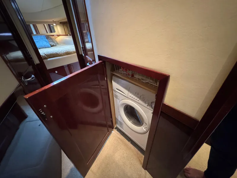 Slide: The Image of Sea Ray 58 Sedan Bridge 2007 - 77