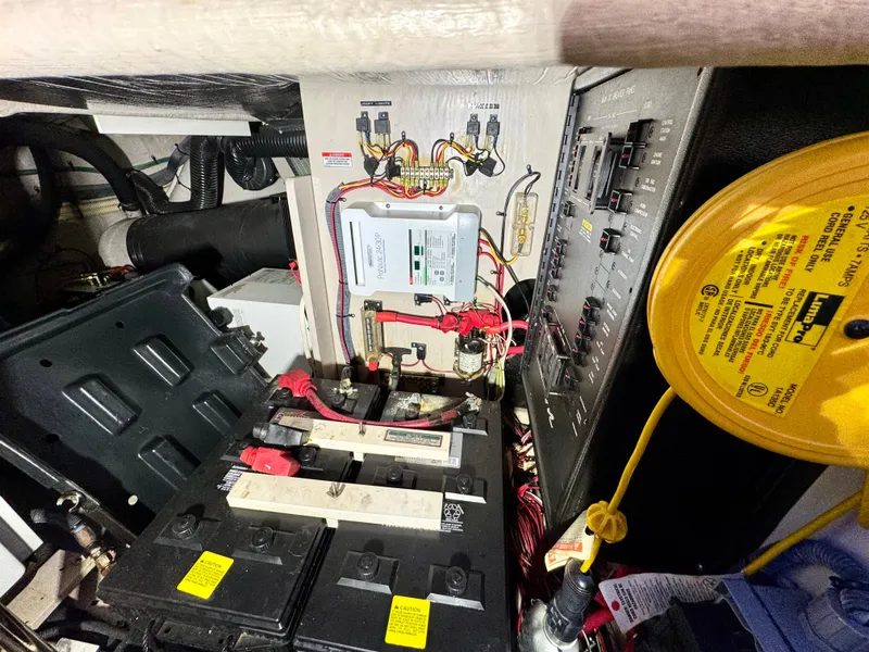 Slide: The Image of Sea Ray 58 Sedan Bridge 2007 - 90