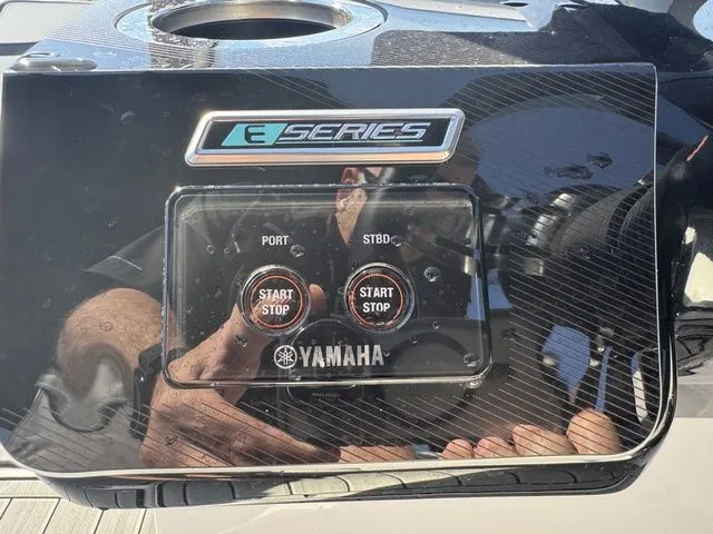 Slide: The Image of Yamaha 275SE 2025 - 22