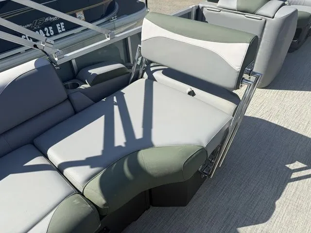 Slide: The Image of 2026 Tahoe LTZ boat with luxurious quad lounger seating. - 10